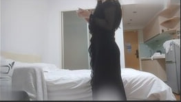 酒店約炮黑色長裙極品外圍女大燈晃眼饅頭蜜鮑緊致銷魂